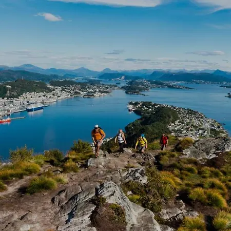 아파트 Slinningen With Free Parking