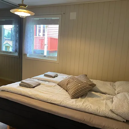 Slinningen With Free Parking Apartamento *